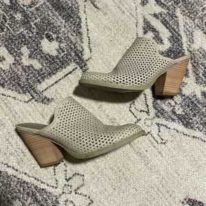 dolce vita mules
